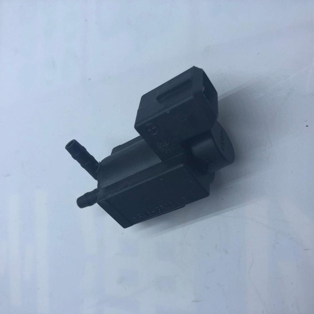 BMW E31-E53 Exhaust Gas Recirculation Control Valve 11741742712