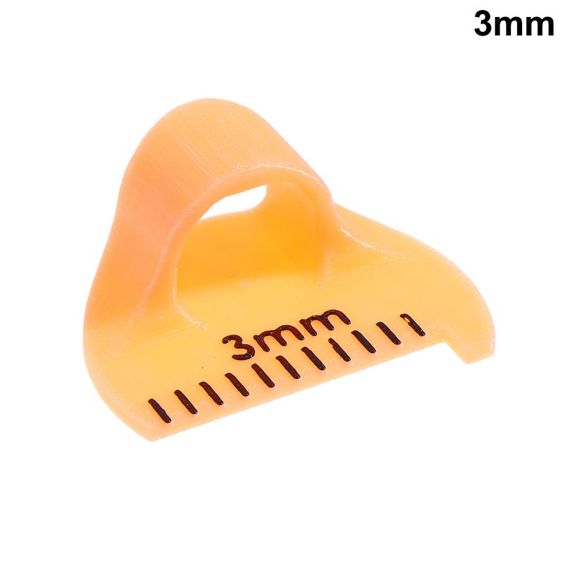 

Измерительный инструмент для швейных игл, линейка для пальцев, шаблон для шитья для одинаковых стежков, защита для пальцев, инструмент для самостоятельного шитья 3mm