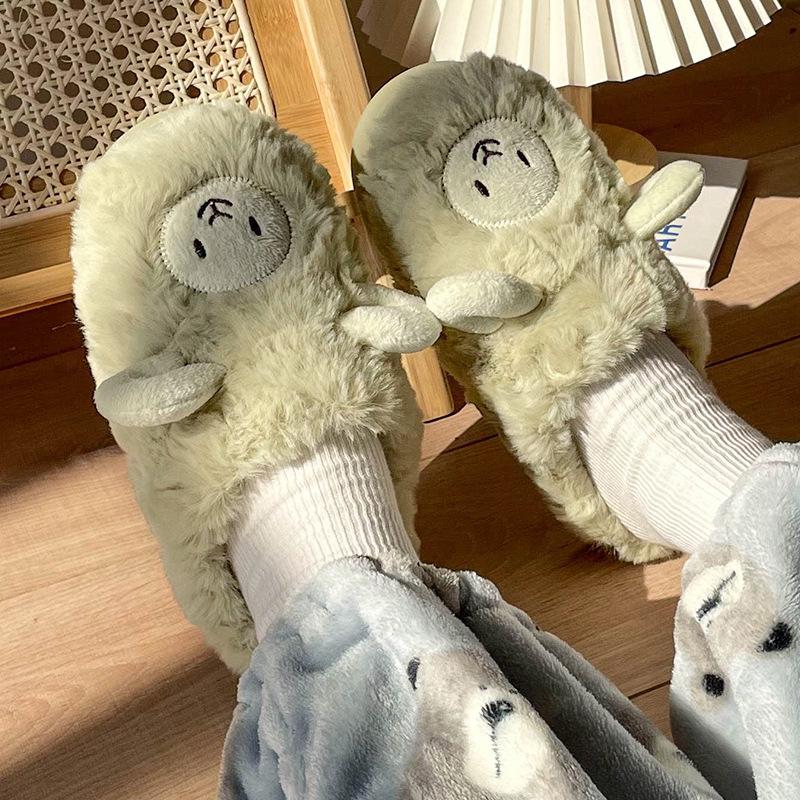 Plush Cartoon Lamb Heart Slippers for Couples - Cozy Indoor Winter Footwear for Women & Men