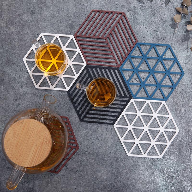 Silicone Tableware Insulation Mat Coaster Hexagon Silicone Mats Pad Heat-insulated Bowl Placemat Home Table Decor Kitchen Tools