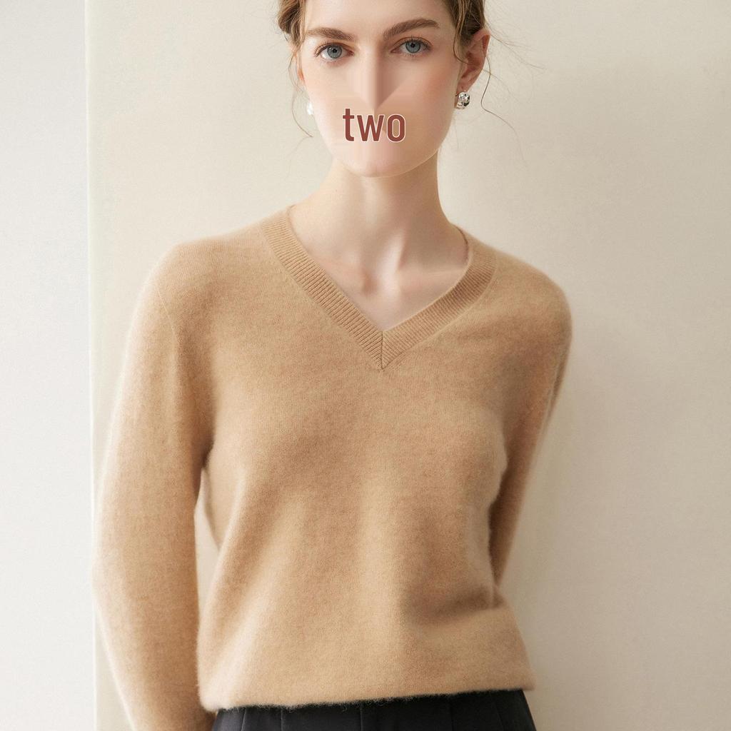Women's First-Line Ready-to-Wear Slim-Fit Cashmere V-Neck Sweater, 2026 Autumn/Winter Collection, Seamless Wool Knit Pullover Base Layer.