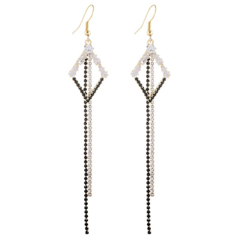 Korean Niche Design Temperament Socialite Crystal Earrings Women's High-end Sense Retro Fringed Long Earrings Trendy Earrings