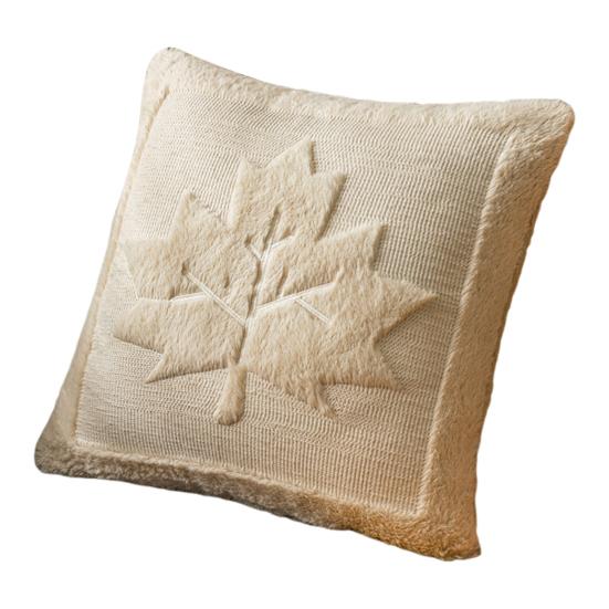Fall Throw Pillow Cover 18"x18" Plush Pumpkin Pillow Cover Fluffy Maple Leaf Decorative Cushion Cover for Sofa Bedroom Car