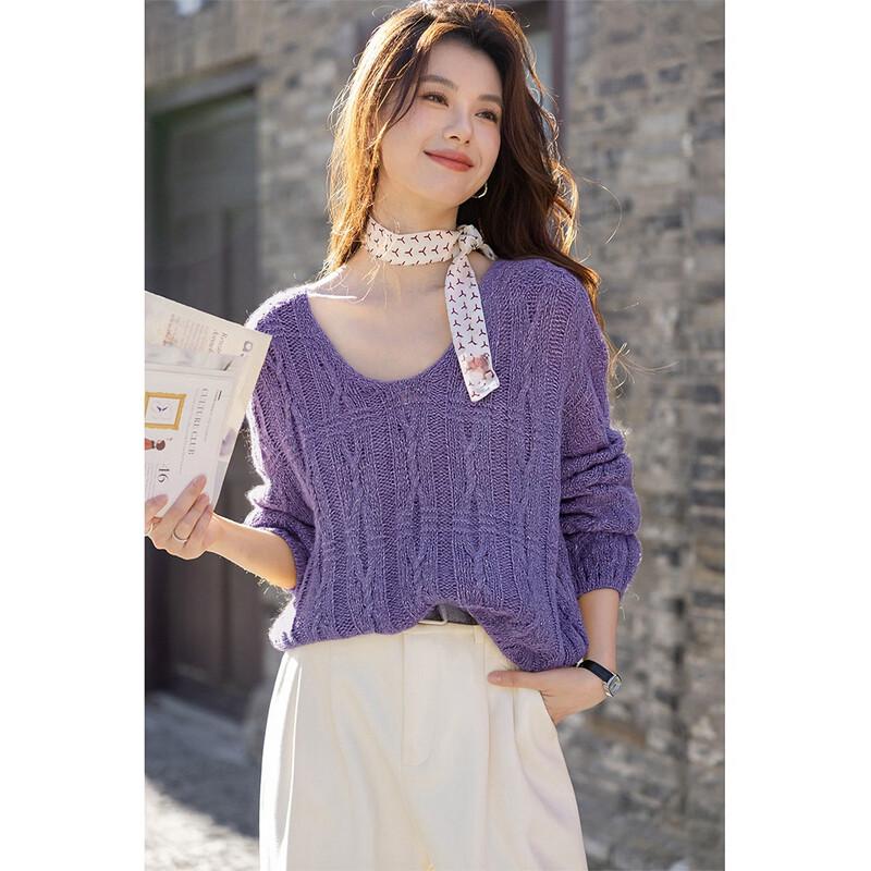 Relaxed Fit V-Neck Cable Knit Sweater