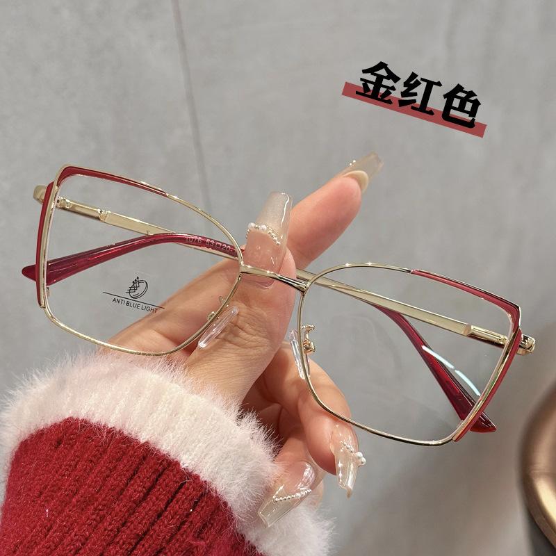 

European American Style Woman Glasses Frames Cat Eye Shape Anti Blue Light Eyeglass Frames New Stylish Glass Frame for Women