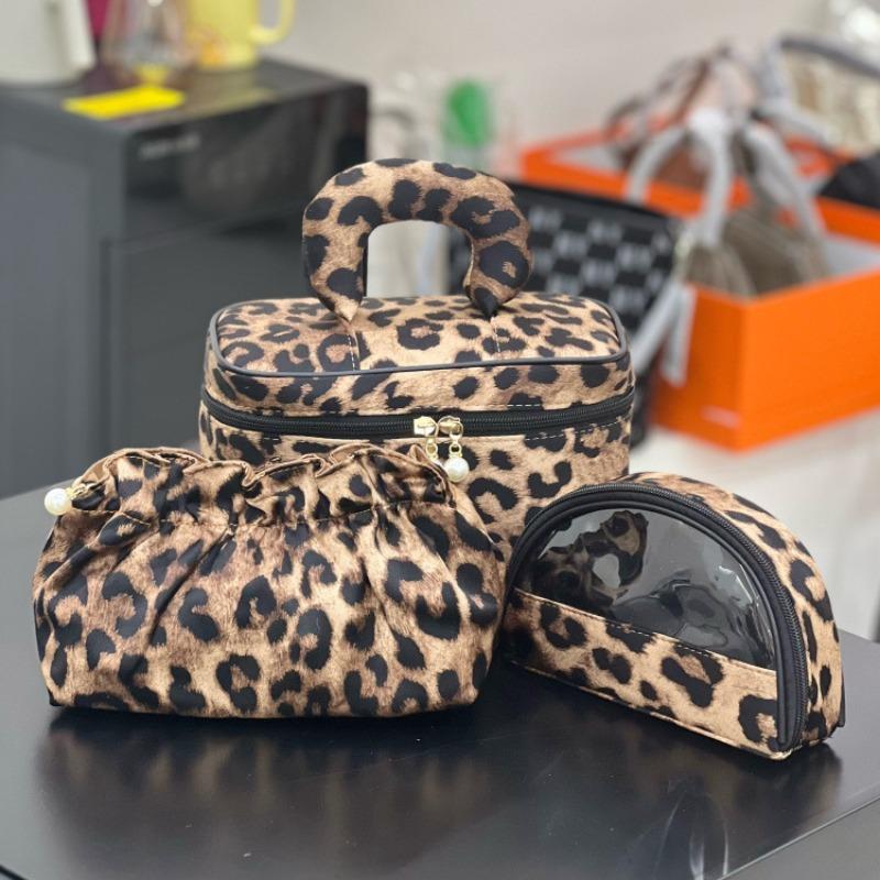 New Personalized Leopard Print Cosmetic Bag Cosmetic Bag Lipstick Perfume Eyeshadow Niche Storage Bag Large Capacity