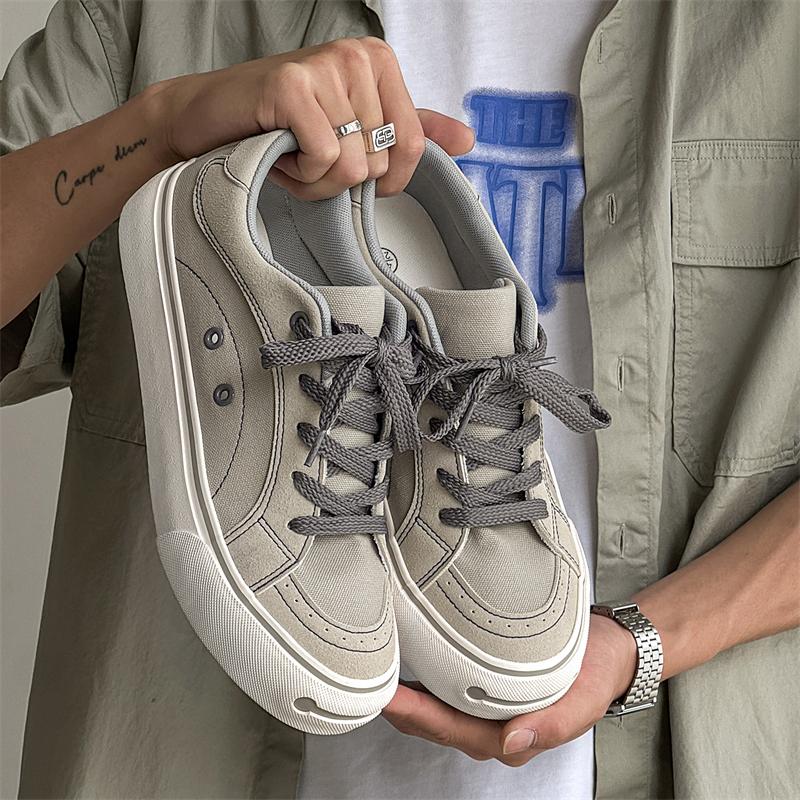 Fashion Hot Classic Black Men Canvas Shoes Fashion Lace-up Men's Vulcanized Shoes Breathable Skateboard Canvas Sneakers Man Espadrille