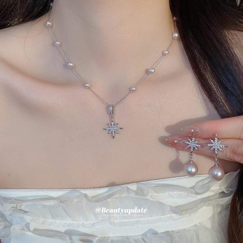 Super flash zircon mango pearl stud earrings necklace set, new light luxury and high-end sense, great-looking and exquisite jewelry.