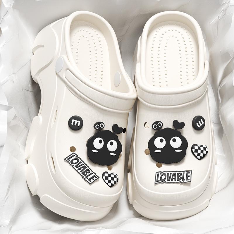 Women's Summer Thick-Soled Height-Increasing Perforated Beach Shoes – Lightweight EVA Material for Comfort and Durability.
