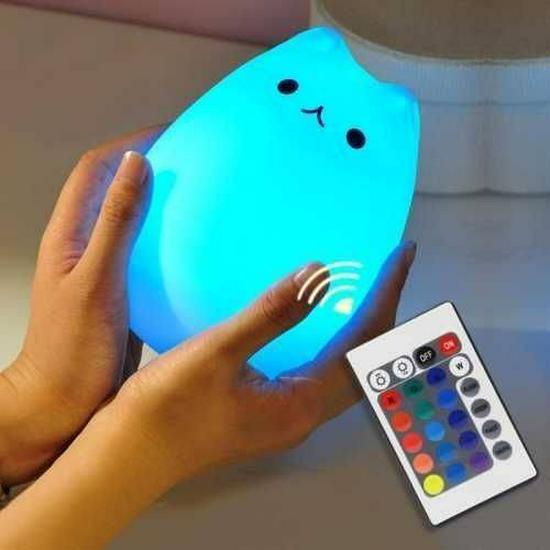 Rechargeable Cat-Shaped Silicone Night Light with Remote for Breastfeeding - Colorful, Tap-Control Atmosphere Lamp
