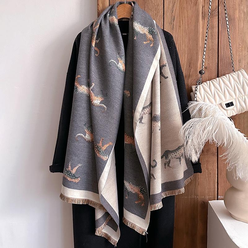 Simple Retro Style Contrasting Colors Double-Sided Imitation Cashmere Scarf Winter High-End Warm Shawl