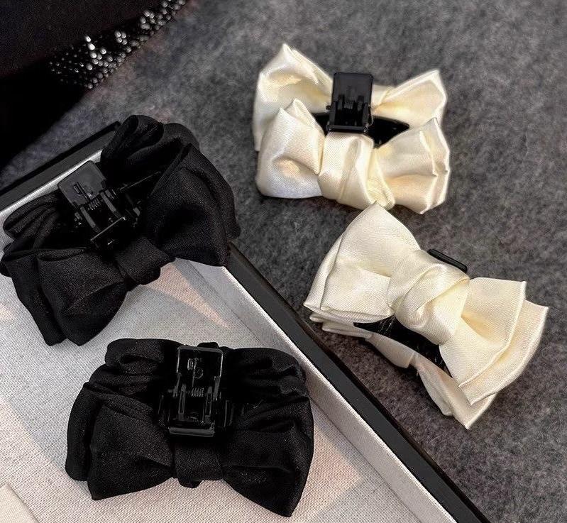 Princess Bow Shark Claw Hair Clip - Small Hair Accessories