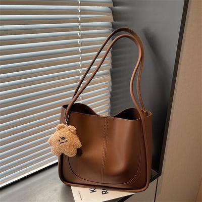 Damentaschen – Geräumige Taschen