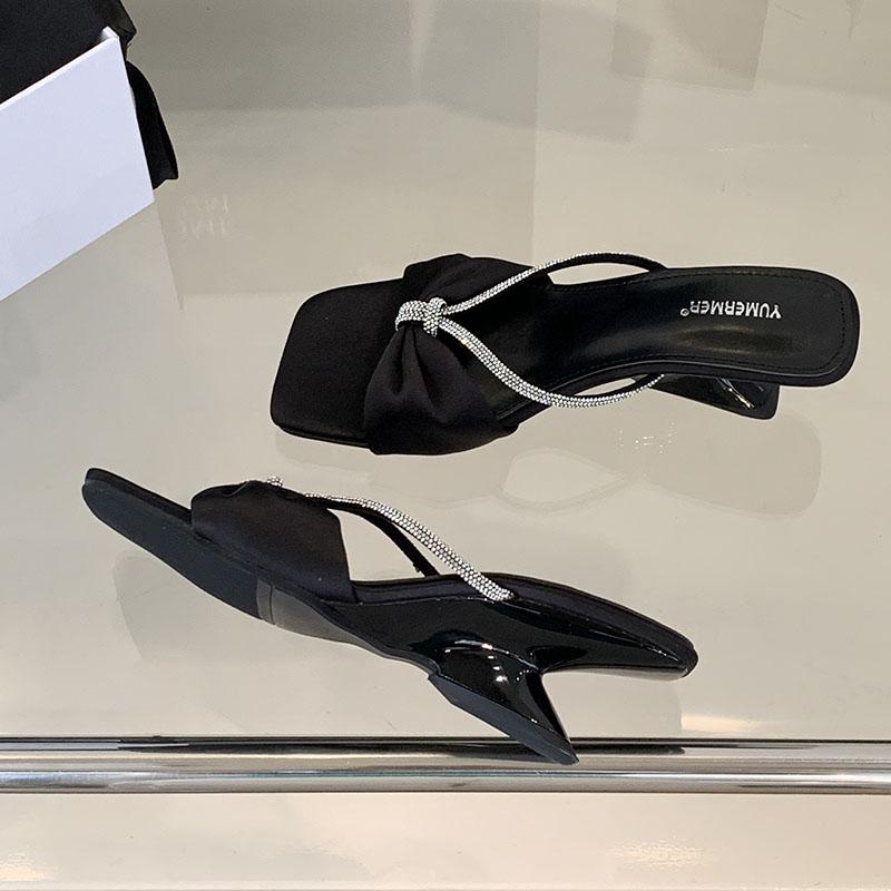 Fashion New Footwear Luxury Rhinestones Women Wedges Slippers Shoes Fashion Wedges Ladies Heeled Slippers Shoes Female Slides Sandals