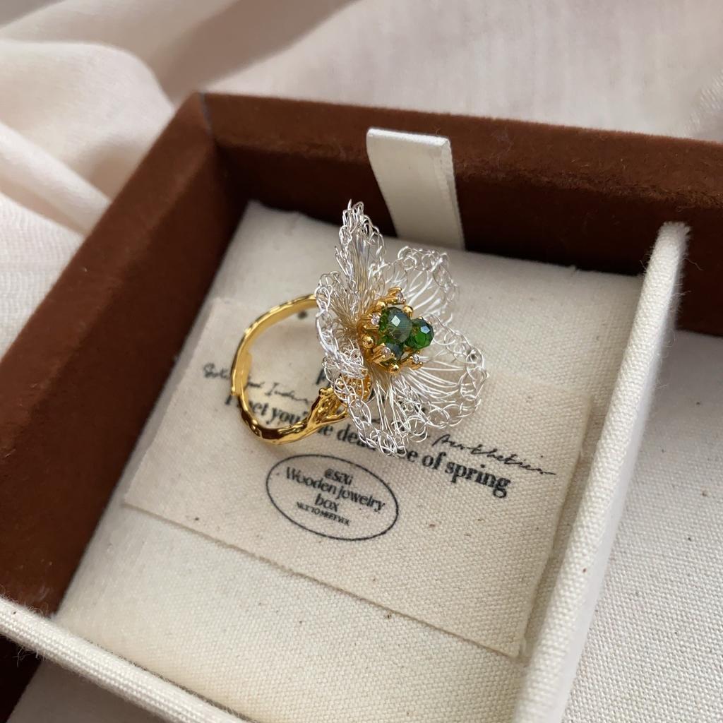 Simple And Sweet Handmade Art Flower Stud Earrings Temperament Elegant French Niche Design Exquisite Earrings Beautiful Earrings