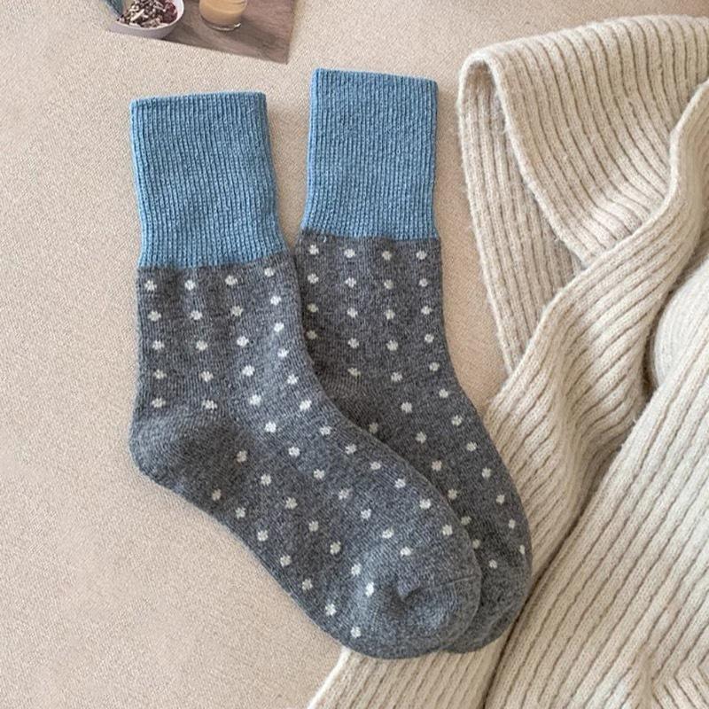 Haha! Hard To Refuse, Gray-Blue Socks, Sweet Ribbons, Bow Buttons, Stacked Socks.