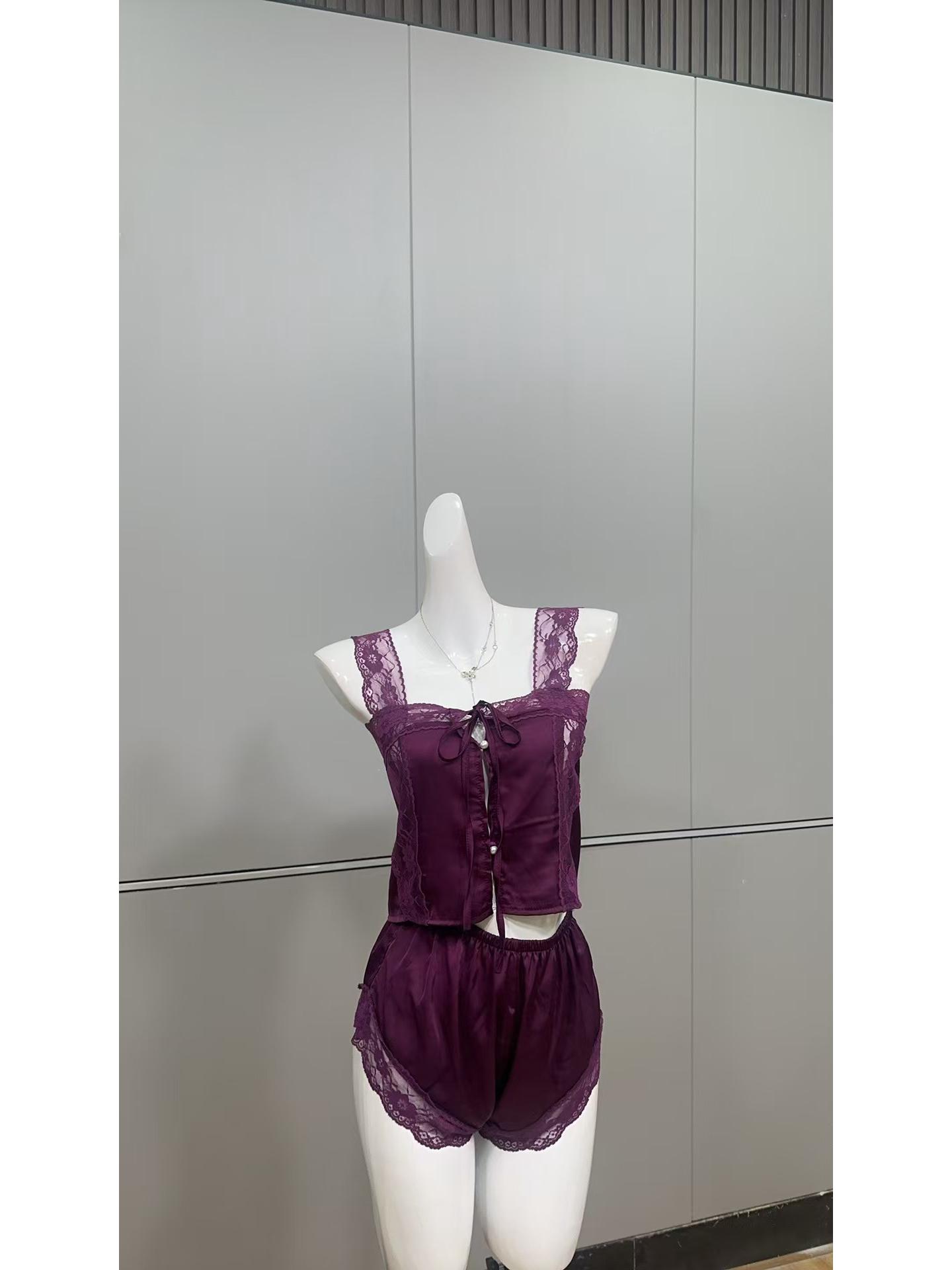 Элегантный комплект: кружевной топ-камисоль и шорты - Чистое желание XS фиолетовый