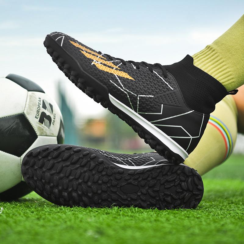 

Футбольные бутсы с высоким верхом, сломанные шипы, искусственный газон, мальчики и девочки, подростки, студенты, кожаные ноги, школьные тренировочные бутсы 47