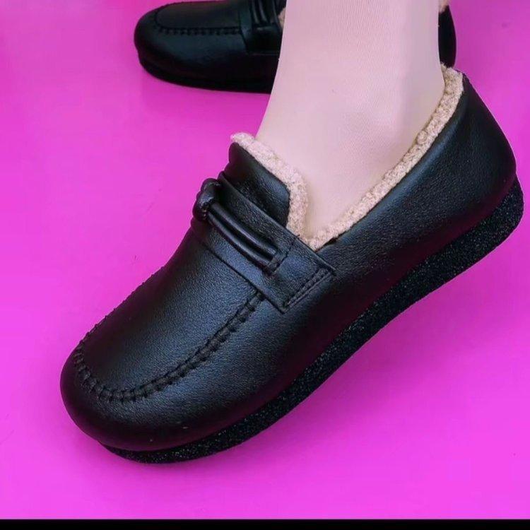 Popular Velvet Beanie Shoes Women's 2025 Winter New Soft-soled Soft-faced Mother Flat-soled Leather Shoes Warm Versatile Cotton Shoes