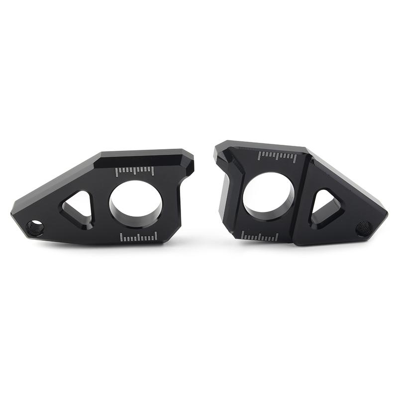 2 st Aluminium Axel Spindel Kedjesträckare Block för Motorcykel För Yamaha YZF R1 FZ1 2005-2015 & FZ8 TMAX 530 2012-2015
