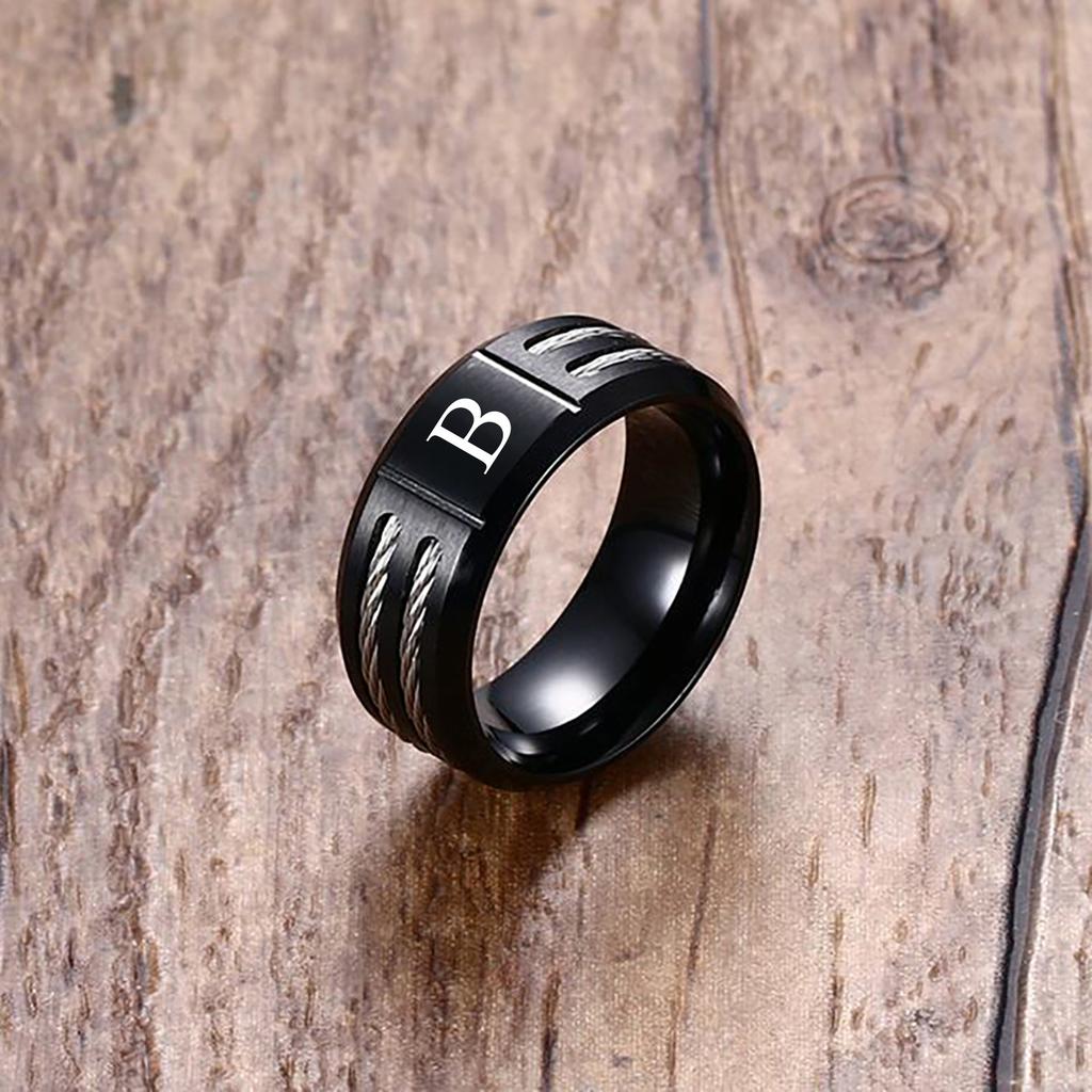 Stilvoller schwarzer Herrenring mit Anfangsbuchstaben, wasserdichter Edelstahl-Ehering mit dem Buchstaben AZ für Männer und Jungen als Fingergeschenk