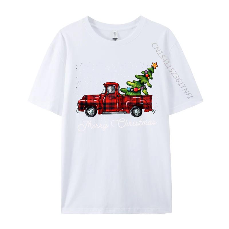 Crafty Merry Christmas Tree On Red Plaid Pickup T-Shirt Men Round-Neck Camisas Casual Tshirt Soft Cotton Fit Tee