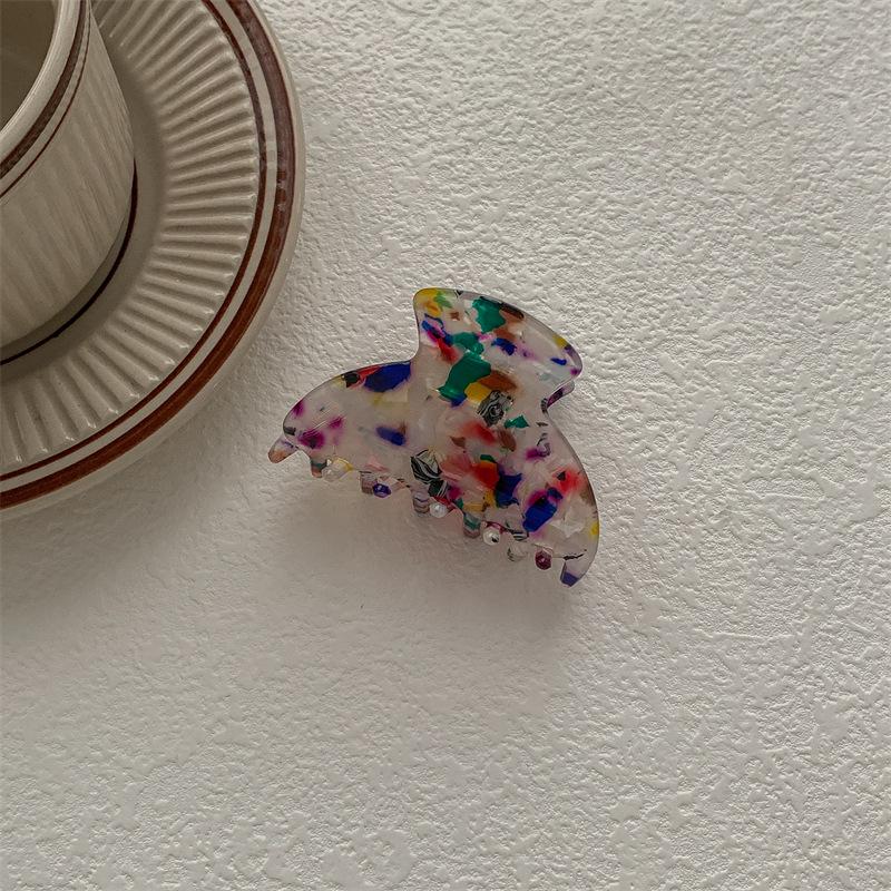 Korean Imitation Acetate High-End Shark Hair Clip - Elegant Hair Accessory for Stylish Looks