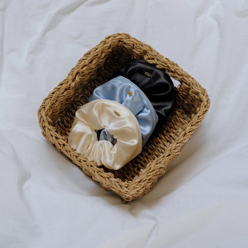 HAS HLD003 Satin Pouch Scrunchie