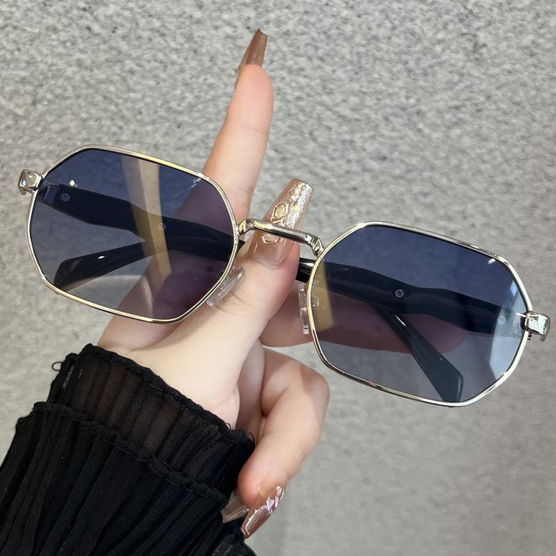 

Fashion Narrow Sunglasses For Women Rectangle For Neutral Metal Classic Sun Glasses
