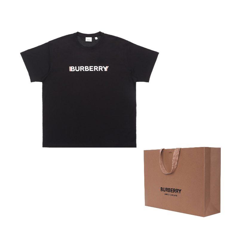 Burberry Other T-Shirt Women's Black 8052650