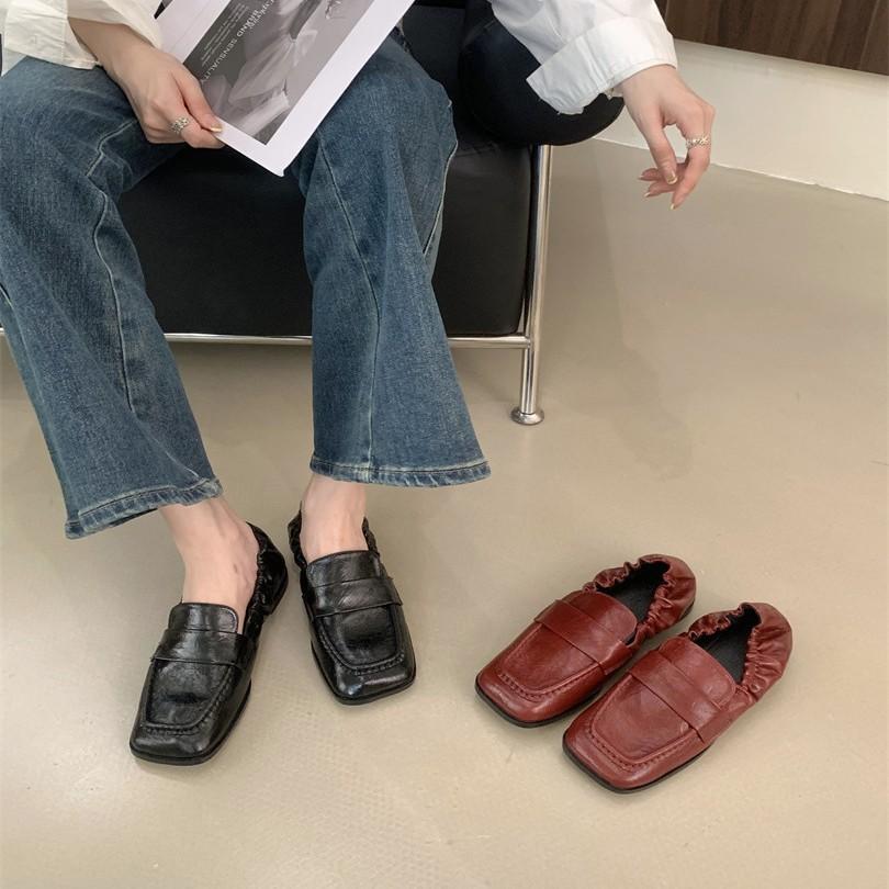 2025 Autumn New Retro Square Head Gold Loafers Soft Leather Pleated Casual Neutral Work Flat Small Leather Shoes