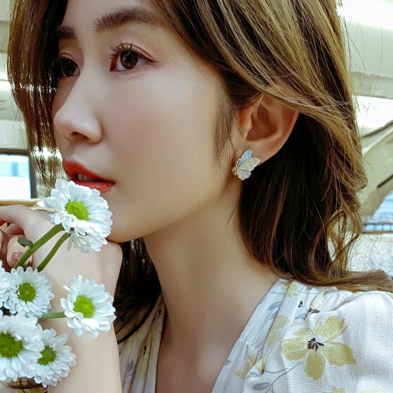 S925 Silver Simple Fashion Oil Drop Butterfly Sweet Elegant Earrings for Women