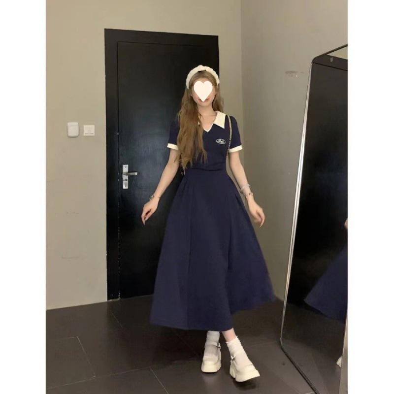 Women's Retro Contrast Collar Polo Dress - Summer 2024 Edition, Pleated Short Waist with Swing Skirt