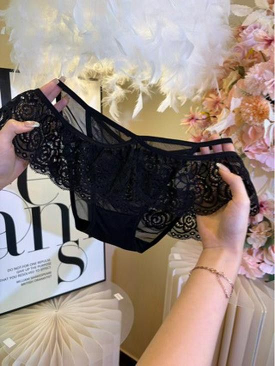 Lace Seamless Mesh Underwear with Pure Cotton Crotch - Lightweight & Sexy for Women