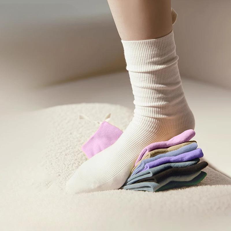 Pure Cotton Women's Spring and Autumn Socks, Pile Socks, Sweat-absorbing and Deodorizing Mid-calf Socks for Women