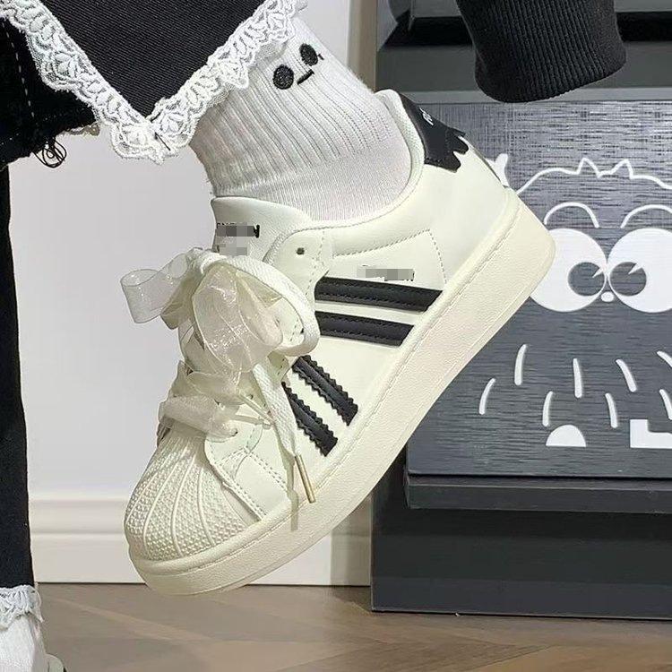 thick-soled shell head white shoes women's autumn new high-value sports shoes casual student board shoes tide