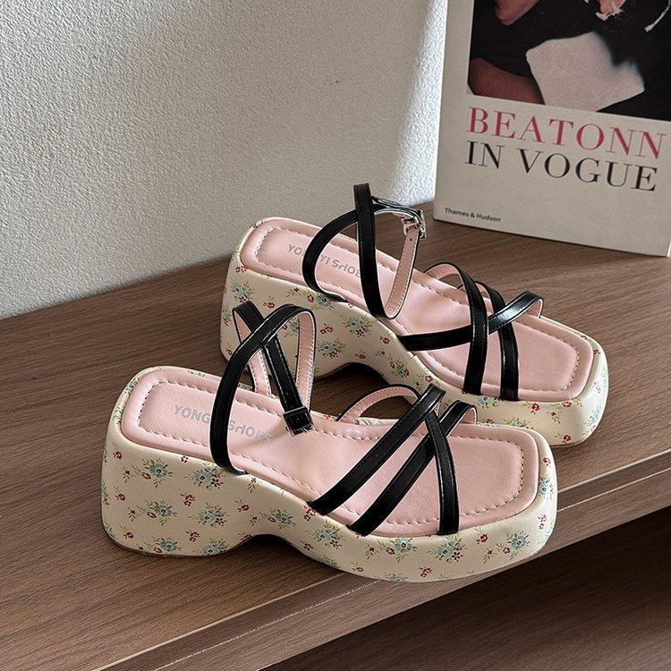 

Fashion Hot Selling 2025 Summer Women Floral Platform Wedges Heel Female Sandals Fashion Narrow Band Ladies Elegant Gladiator Sandalias 35 чёрный