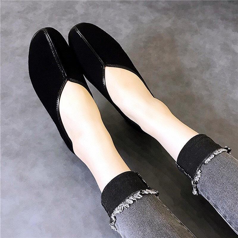 Round head high heels autumn new black round head thick heel light mouth single shoes sheepskin women