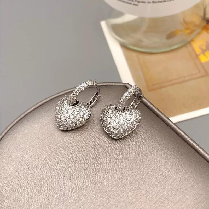 Silver Needle Three-dimensional Heart-shaped Hollow Diamond-encrusted Elegant Earrings with Heart-shaped Double-sided Ear Clasps Trendy Style