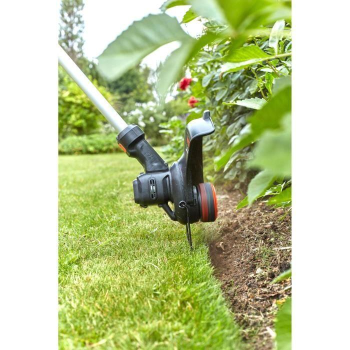Coupe-bordure électrique BLACK+DECKER - BCSTE636L1-QW - 36V - 33cm - Avec batterie 36V - tête pivotante - tube télescopique