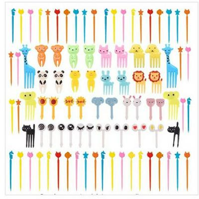 Japoński Kreskówkowy Zestaw Widelczyków do Owoców dla Dzieci - Urocze i Kreatywne Plastikowe Pikery do Lunchu