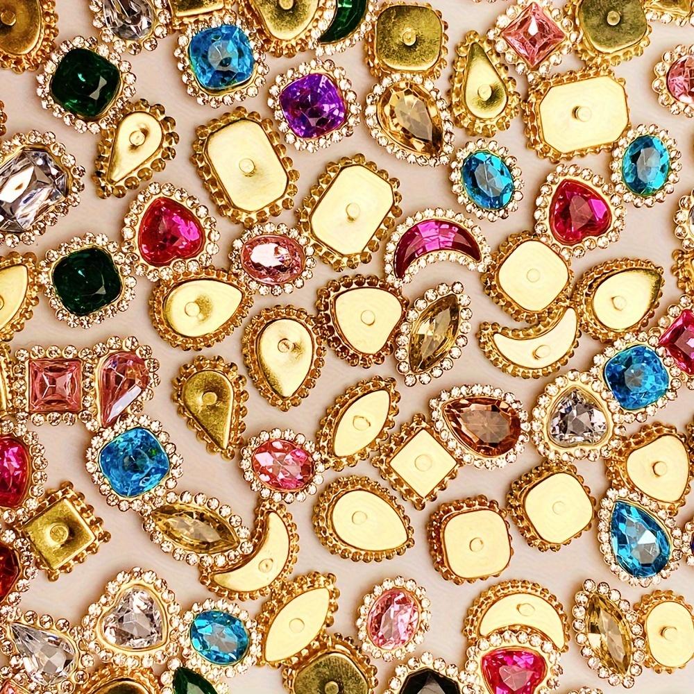 50 Stück Gemischte Farbe Strass Kristall Verzierungen Set, Metallkralle Aufnähdekorationen für DIY Modekleidung, Schuhe, Hüte, Taschen