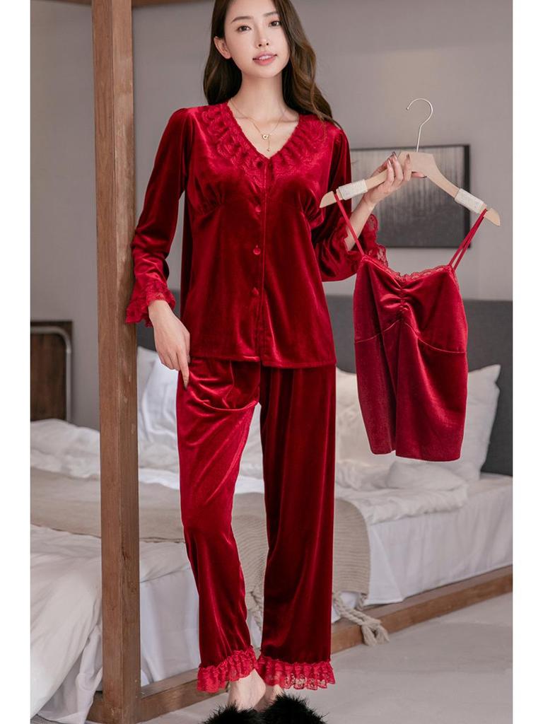2025 Gold Velvet Autumn Pajamas: Comfortable Casual Two-Piece Homewear Set