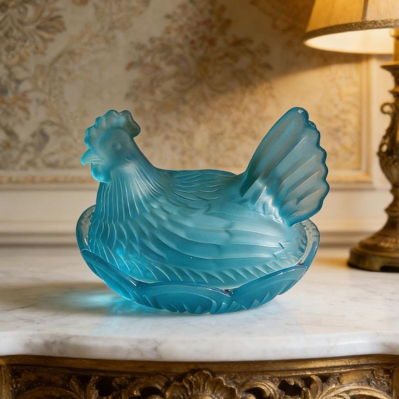 Glass Hen Candy Dish,Decorative Covered Candy Bowl with Lid Crystal Glass Chicken Shape Candy Jar Snacks Bowl Gift