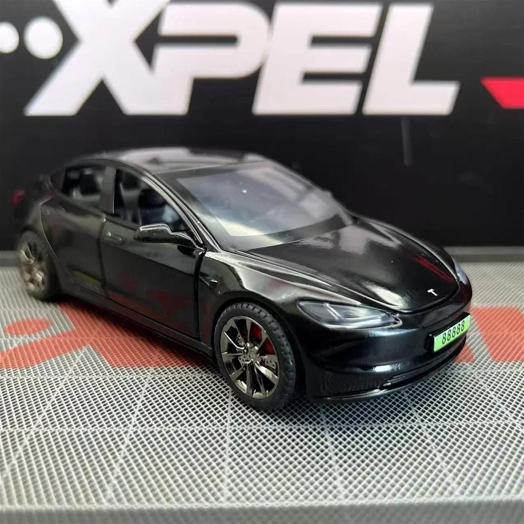 1:32 Tesla Model 3 Alloy Car Model Simulation Sound And Light Pull Back Toy Car Metal Car Boys Collection Ornaments Gift