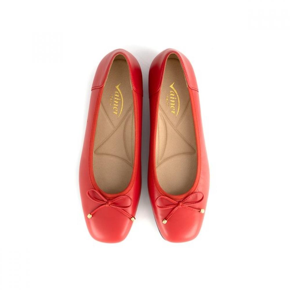Vainer Red Women Pumps A367e