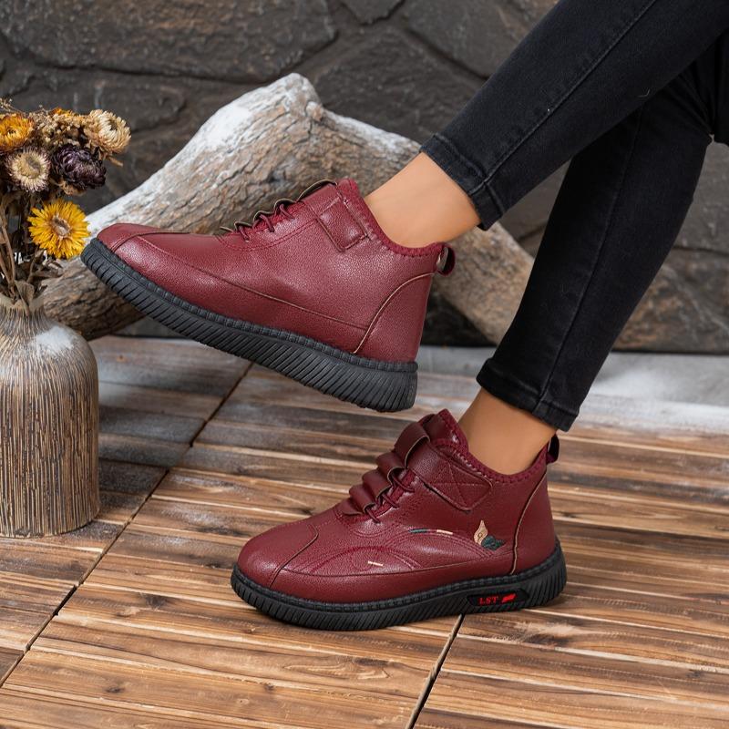 Winter middle-aged mother cotton shoes women's boots soft-soled warm snow boots non-slip warm cotton shoes