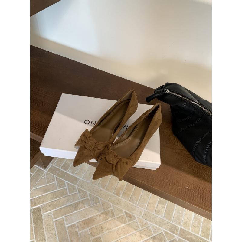 

Fairy style 2025 autumn new Korean version niche wedge heel light mouth bow fashion pointed temperament single shoe woman 39 коричневый