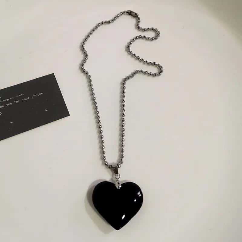 Gothic Punk Hip Hop Cross Necklace - Y2K Red Heart Thorn Chain Personalized Trendy Accessories