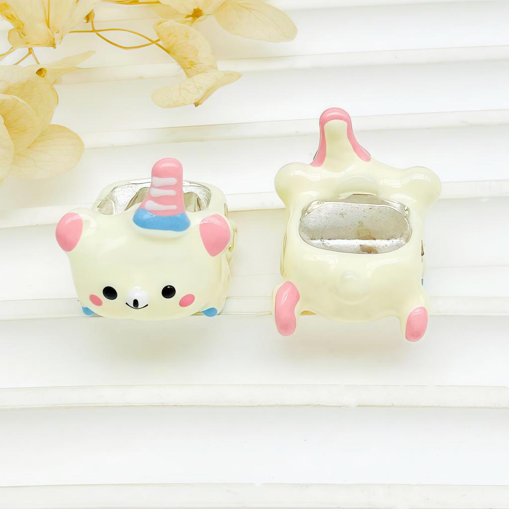 Dopamine Drip Hand-Painted Alloy Beads: Cute 3D Cartoon Accessories for DIY Bracelets